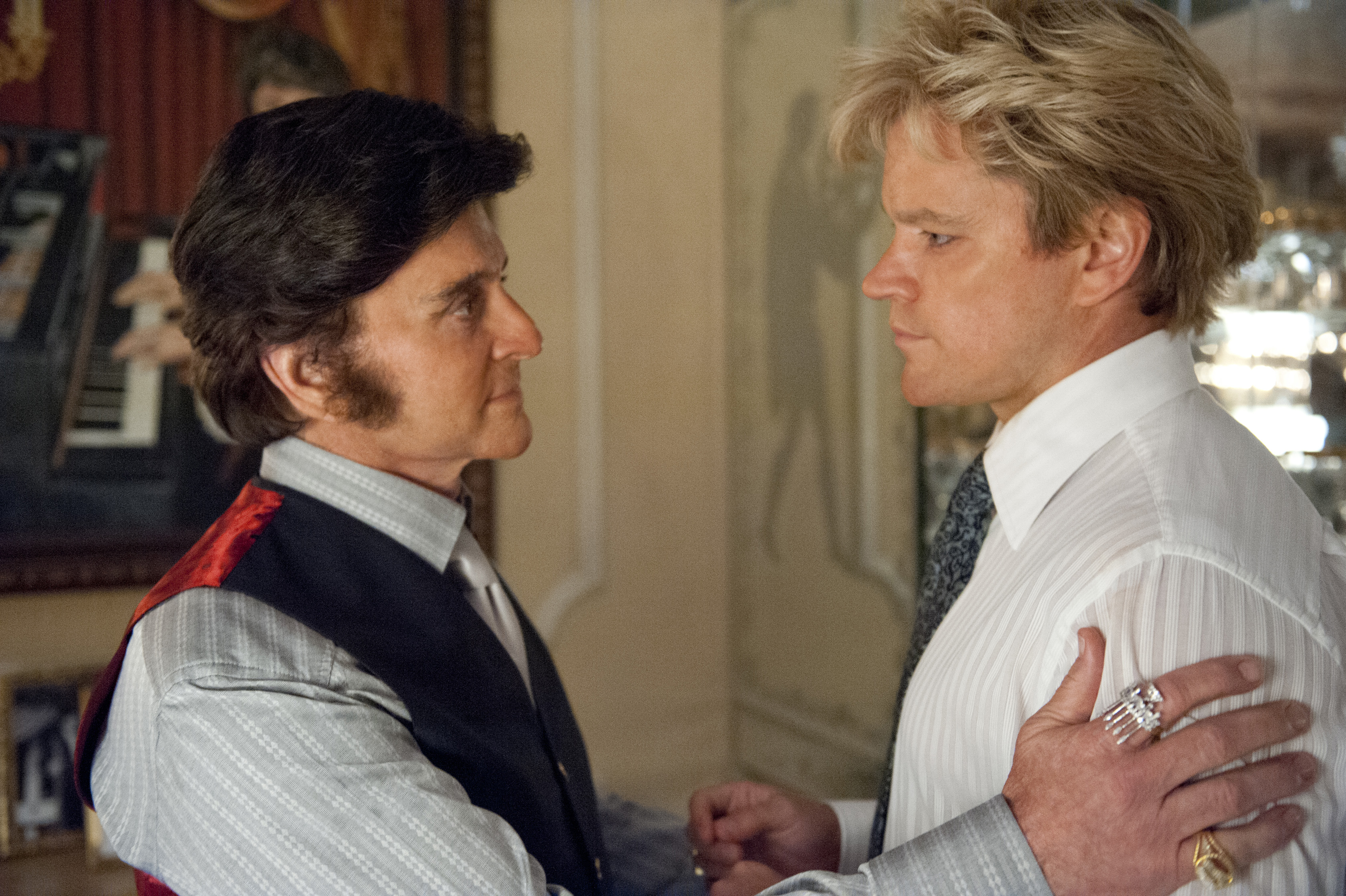 Behind the Candelabra y House of Cards dominan categorías de TV