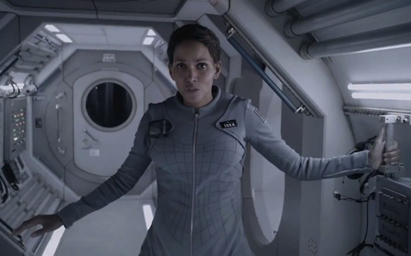 Halle Berry regresa a la Tierra embarazada en ‘Extant’