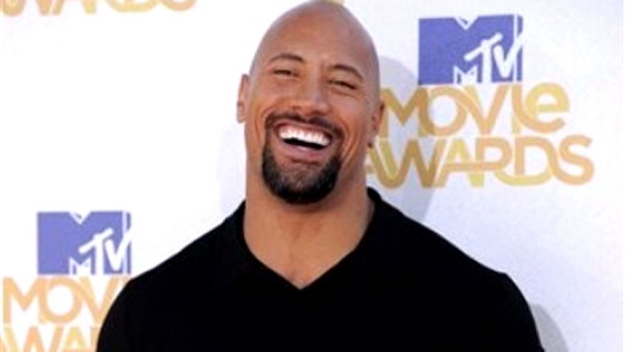 ‘Baywatch’ será llevada al cine con Dwayne Johnson como protagonista