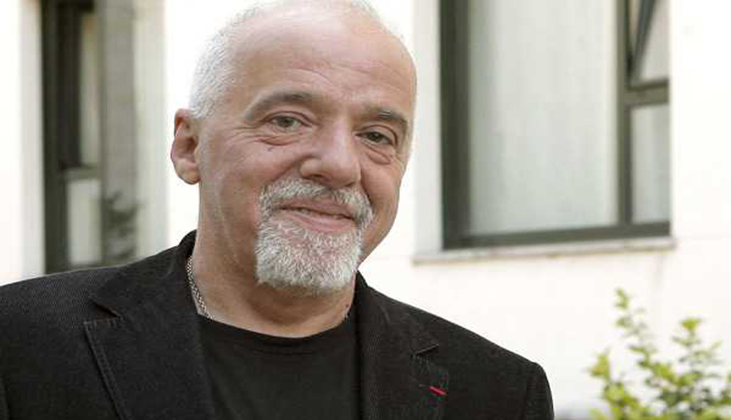 Paulo Coelho ofrece comprar ‘The Interview’ y publicarla gratis