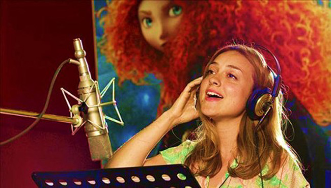 Russian Red debuta en español con Valiente